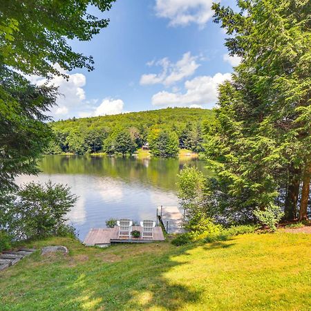 Breathtaking Newbury Cottage With Deck On Chalk Pond Luaran gambar
