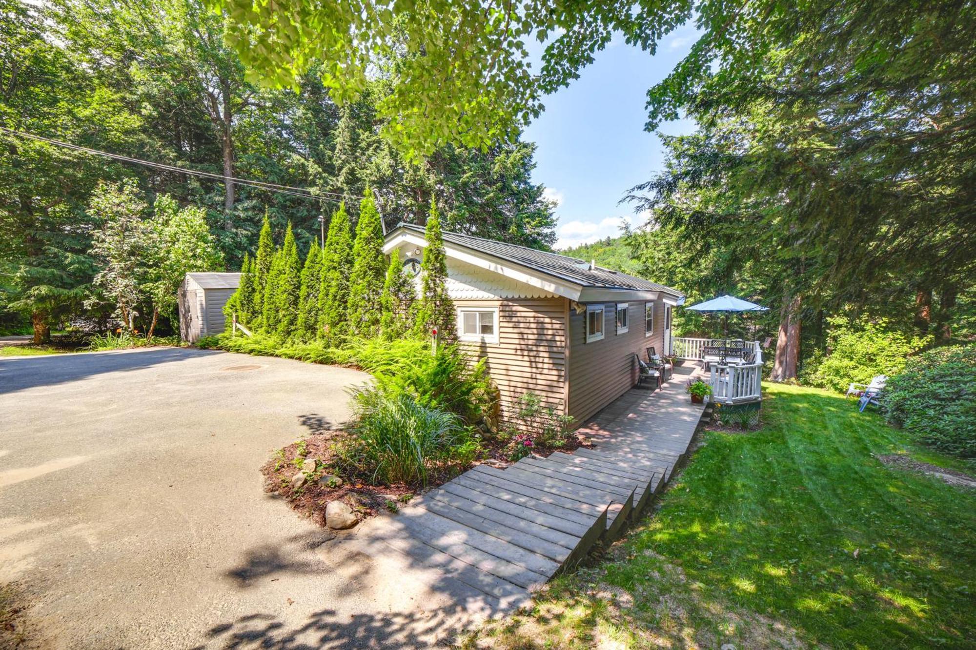 Breathtaking Newbury Cottage With Deck On Chalk Pond Luaran gambar