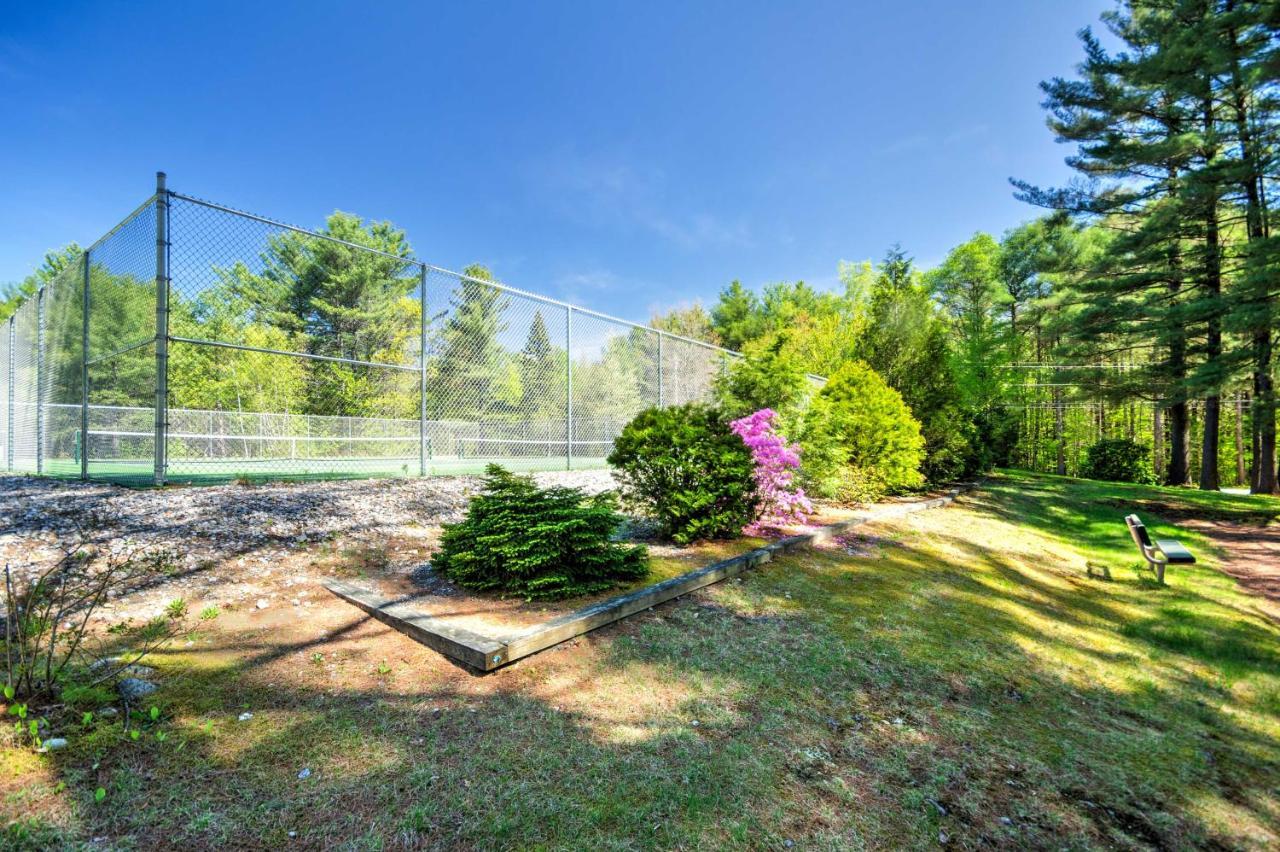 Breathtaking Newbury Cottage With Deck On Chalk Pond Luaran gambar